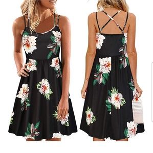 [NWOT] Floral Spaghetti Strap Dress
